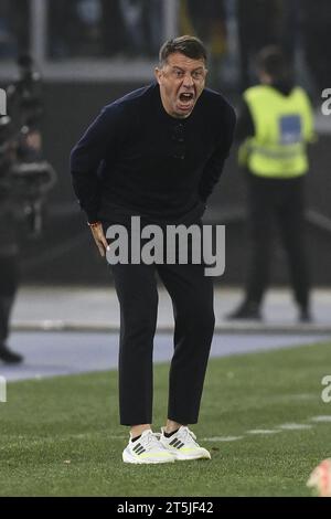 Rome, Italie. 05 novembre 2023. Roberto d'Aversa de l'U.S. Lecce lors de la 11e journée du Championnat de Serie A entre A.S. Roma et U.S. Lecce le 5 novembre 2023 au Stade Olympique de Rome, en Italie. Crédit : Agence photo indépendante/Alamy Live News Banque D'Images
