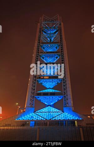 PÉKIN - 24 MAI : Tour LingLong dans le parc olympique de Pékin, le 24 mai 2014, Pékin, Chine Banque D'Images