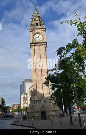 Vue de l'horloge Albert Memorial à Belfast en Irlande du Nord Banque D'Images