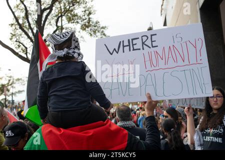 Où est votre humanité, signe Sauvez la Palestine. Manifestation pro-palestinienne à Freedom Plaza. Washington DC. ÉTATS-UNIS. Novembre 4. 2023 Banque D'Images