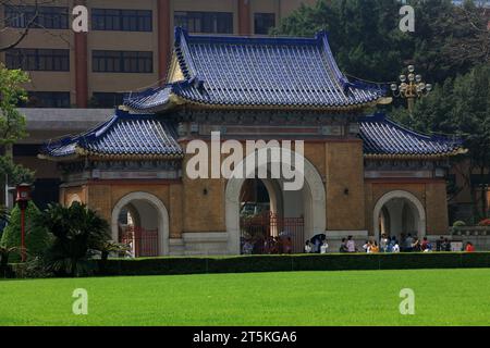 Guangzhou, Chine - 5 avril 2019 : porte sud de Zhongshan Memorial Hall à Guangzhou, province du Guangdong, Chine Banque D'Images