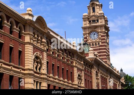 La gare de Flinders Street, Melbourne, Victoria, Australie. Banque D'Images