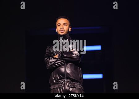 JLS à Manchester AO Arena le 2 novembre 2023 - BANG MEDIA INTERNATIONAL - FAMOUS PICTURES 28 HOLMES ROAD LONDON NW5 3AB ROYAUME-UNI tel 44 0 02 7485 1005 email : paulsmithbangshowbiz.com or tombangshowbiz.com Copyright : xDominicxHanson/Famousx D8E494F3-A3E0-4117-B4B5-8815FF3CB9DB.jpeg Credit : Imago/Alamy Live News Banque D'Images