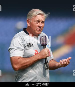 New Delhi, Delhi, Inde. 6 novembre 2023. Chris Silverwood, entraîneur du Sri Lanka lors du match n° 38 de la coupe du monde de cricket masculin de l'ICC (ODI) d'une journée internationale (ODI) entre le Sri Lanka et le Bangladesh au stade Arun Jaitley, New Delhi, Inde, le 06 octobre 2023 (image de crédit : © Avijit Das/ZUMA Press Wire) À USAGE ÉDITORIAL UNIQUEMENT! Non destiné à UN USAGE commercial ! Crédit : ZUMA Press, Inc./Alamy Live News Banque D'Images