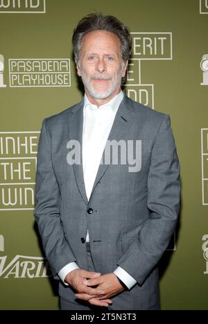 Pasadena, ca. 5 novembre 2023. Steven Weber, The Opening Night Red Carpet pour Inherit the Wind au Pasadena Playhouse à Pasadena, Californie, le 5 novembre 2023. Crédit : Faye Sadou/Media Punch/Alamy Live News Banque D'Images