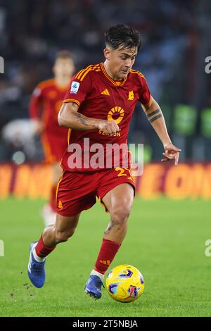 Rome, Italie. 05 novembre 2023. Paulo Dybala de Roma en action lors du championnat italien Serie A match de football entre L'AS Roma et l'US Lecce le 5 novembre 2023 au Stadio Olimpico à Rome, Italie - photo Federico Proietti/DPPI crédit : DPPI Media/Alamy Live News Banque D'Images