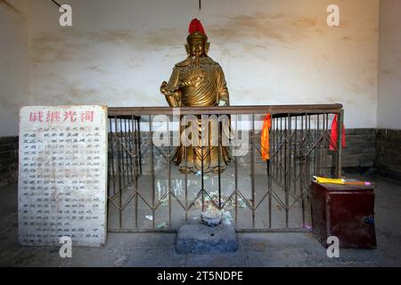 VILLE DE CHENGDE - 19 OCTOBRE : sculpture de la Grande Muraille de Jinshanling qi jiguang, le 19 octobre 2014, comté de Luanping, province de Hebei, Chine Banque D'Images