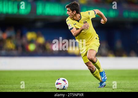 Gerard Moreno de Villarreal CF en action lors du match LaLiga EA Sports entre Villarreal CF et Athletic Club au stade la Ceramica en novembre Banque D'Images