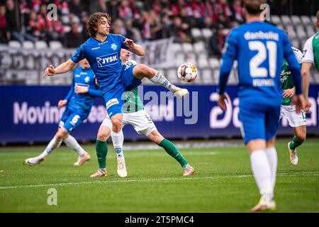 Viborg, Danemark. 05 novembre 2023. Alexander Lind (9) de Silkeborg IF vu lors du 3F Superliga match entre Viborg FF et Silkeborg IF à Energi Viborg Arena à Viborg. (Crédit photo : Gonzales photo - Morten Kjaer). Banque D'Images