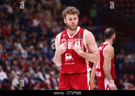 Milan, Italie. 2 novembre 2023. Italie, Milan, novembre 2 2023 : NicolÃ² Melli (Armani) triste pour un appel d'arbitre au 3e quart-temps lors du match de basket EA7 Emporio Armani Milan vs AS Monaco, Euroleague 2023-24 round 6 (crédit image : © Fabrizio Andrea Bertani/Pacific Press via ZUMA Press Wire) USAGE ÉDITORIAL UNIQUEMENT! Non destiné à UN USAGE commercial ! Banque D'Images