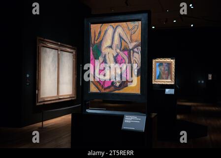 Revers de plusieurs peintures dans l'exposition REVERSOS, révèle les secrets cachés sur le dos des œuvres de l'exposition, au Musée du Prado en Banque D'Images