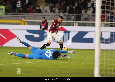 Turin, Italie. 06 novembre 2023. Antonio Sanabria (Torino FC) action dangereuse lors du Torino FC vs US Sassuolo, match de football italien Serie A à Turin, Italie, novembre 06 2023 crédit : Independent photo Agency/Alamy Live News Banque D'Images