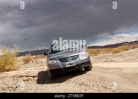 vw gol VW ou Volkswagen en tant que marque automobile ou marque automobile dans le transport et la mobilité vw gol VW ou Volkswagen en tant que marque automobile crédit : Imago/Alamy Live News Banque D'Images