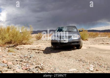 vw gol VW ou Volkswagen en tant que marque automobile ou marque automobile dans le transport et la mobilité vw gol VW ou Volkswagen en tant que marque automobile crédit : Imago/Alamy Live News Banque D'Images