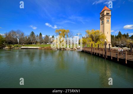 La Great Northern Clocktower, Havermale Island, Spokane River, Spokane, Washington, ÉTATS-UNIS Banque D'Images