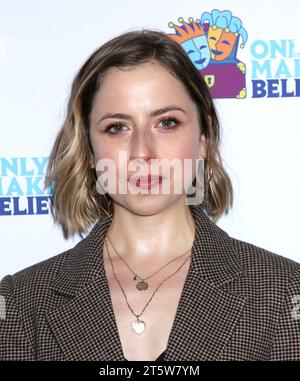 New York, États-Unis. 06 novembre 2023. Alyssa May Gold assister au Only Make Believe Gala qui s'est tenu au Broadhurst Theatre le 6 novembre 2023 à New York, NY © Steven Bergman/AFF-USA.COM Credit : AFF/Alamy Live News Banque D'Images