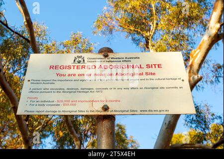 Signez pour un site aborigène enregistré, Wanna Munna, Pilbara, Australie occidentale, Australie Banque D'Images