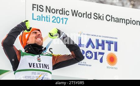 FIS Weltmeisterschaften ski Nordisch, Lahti 2017, Nordische Kombination, Goldmedaillen Gewinner Johannes Rydzek (GER) Jubel BEI Siegerehrung Lahti, Finnland Am 24.02.2017 Banque D'Images