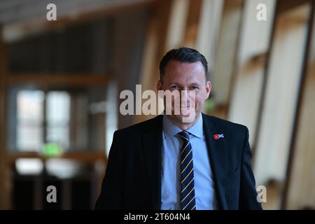 Édimbourg Écosse, Royaume-Uni 07 novembre 2023. Russell Findlay au Parlement écossais. crédit sst/alamy live news Banque D'Images