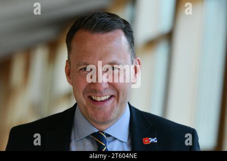 Édimbourg Écosse, Royaume-Uni 07 novembre 2023. Russell Findlay au Parlement écossais. crédit sst/alamy live news Banque D'Images