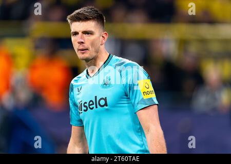 Dortmund, Allemagne. 07 novembre 2023. DORTMUND, ALLEMAGNE - NOVEMBRE 7 : Nick Pope de Newcastle United lors du match de l'UEFA Champions League Group F entre le Borussia Dortmund et Newcastle United FC au signal Iduna Park le 7 novembre 2023 à Dortmund, Allemagne (photo Joris Verwijst/Orange Pictures) crédit : Orange pics BV/Alamy Live News Banque D'Images