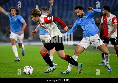 Rome, Italie. 07 novembre 2023. Ayase Ueda de Feyenoord et Felipe Anderson de SS Lazio lors du match de football du Groupe E de la Ligue des Champions entre SS Lazio et Feyenoord au stade Olimpico de Rome (Italie), le 7 novembre 2023. Crédit : Insidefoto di andrea staccioli/Alamy Live News Banque D'Images