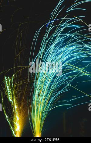 Feux d'artifice lumière spectacle étincelles Banque D'Images