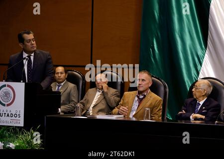 Mexico, Mexique. 07 novembre 2023. 7 novembre 2023, Mexico, Mexique : représentant fédéral, Sergio Gutierrez Luna, promoteur de la deuxième audition publique au Mexique sur les phénomènes anormaux non identifiés à la Chambre des députés de Mexico. Le 7 novembre 2023 à Mexico, Mexique (photo de Luis Barron/Eyepix Group/Sipa USA). Crédit : SIPA USA/Alamy Live News Banque D'Images