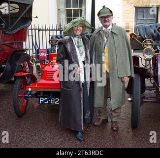 Participant 93 1902 Covert London à Brighton Veteran car Run Concours Marlborough Road St James's London Banque D'Images