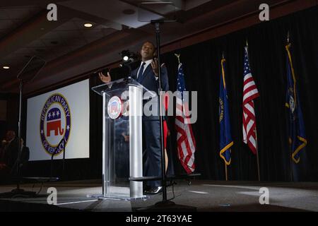 Louisville, États-Unis. 07 novembre 2023. Le procureur général Daniel Cameron donne un discours de concession après avoir été battu par Andy Beshear dans la course pour le gouverneur du Kentucky au Louisville Marriott Downtown à Louisville, Kentucky le mardi 7 novembre 2023. (Photo de Christian Monterrosa/Sipa USA) crédit : SIPA USA/Alamy Live News Banque D'Images