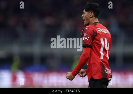 Milan, Italie. 07 novembre 2023. Tijjani Reijnders de l'AC Milan célèbre à la fin du match de football de l'UEFA Champions League entre l'AC Milan et le Paris Saint-Germain FC au Stadio Giuseppe Meazza le 7 novembre 2023 à Milan, Italie . Crédit : Marco Canoniero/Alamy Live News Banque D'Images