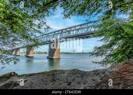 Deux ponts sur Little Belt au Danemark Banque D'Images