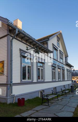 Tourist Shop Tromso à Tromso, Finnmark, Norvège, Scandinavie, Europe en octobre Banque D'Images