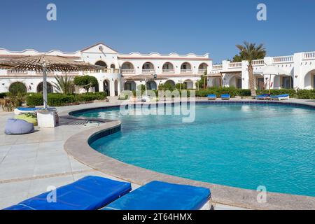 Piscine, Canyon Hotel, South Dahab, Sinaï, Ägypten Banque D'Images