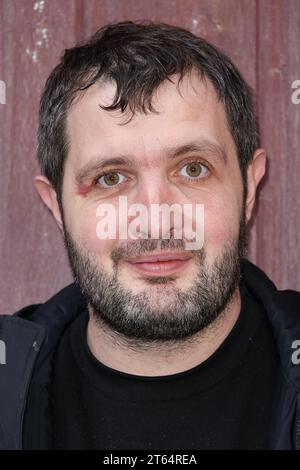 Sarlat, France. 08 novembre 2023. Karim Leklou assiste au photocall 'Vincent doit mourir' lors du 32e Festival du film de Sarlat - jour 2 le 08 novembre 2023 à Sarlat, France. Photo de Nasser Berzane/ABACAPRESS.COM crédit : Abaca Press/Alamy Live News Banque D'Images