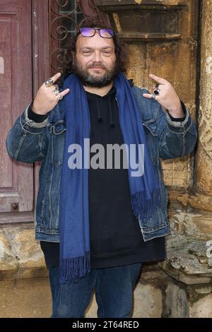 Sarlat, France. 08 novembre 2023. Stephan Castang assiste au photocall 'Vincent doit mourir' lors du 32e Festival du film de Sarlat - jour 2 le 08 novembre 2023 à Sarlat, France. Photo de Nasser Berzane/ABACAPRESS.COM crédit : Abaca Press/Alamy Live News Banque D'Images