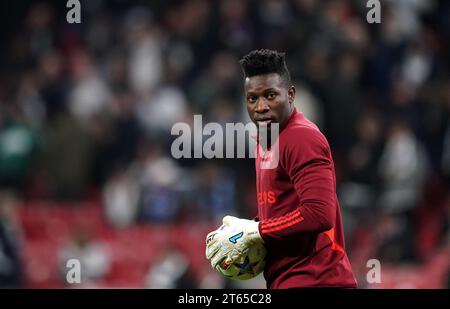 Le gardien de Manchester United Andre Onana avant le match de l'UEFA Champions League Group A au Parken Stadium, Copenhague. Date de la photo : mercredi 8 novembre 2023. Banque D'Images