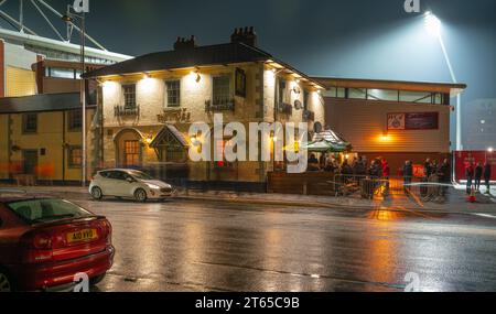 The Turf Pub, près du champ de courses, domicile du club de football de Wrexham, au nord du pays de Galles. Photographié en octobre 2023. Banque D'Images