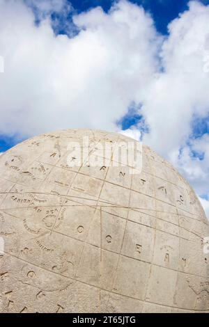 The Great Globe au Durlston Country Park Isle of Purbeck à Swanage, Dorset, Angleterre Banque D'Images