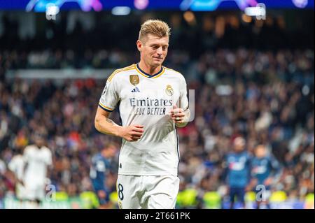 Madrid, Espagne. 08 novembre 2023. Toni Kroos (Real Madrid) lors du match de football de l'UEFA Champions League entre le Real Madrid et Braga disputé au stade Bernabeu le 08 novembre 2023 à Madrid, Espagne crédit : Agence photo indépendante/Alamy Live News Banque D'Images
