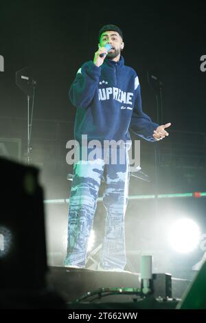 le chanteur portoricain jay wheeler se produit lors du concert de tournée mondiale emociones au wizcenter de madrid 8 novembre 2023 espagne Banque D'Images