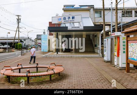 Suzuka Grand Prix circuit, 9 novembre 2023 : une entrée tranquille côté ouest de la gare de Shiroko où les fans débarquent lors du Grand P de Formule 1 du Japon 2023 Banque D'Images