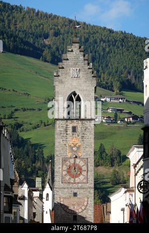 historische Altstadt - Wahrzeichen Zwölferturm , Südtirol, Italien,Sterzing Banque D'Images