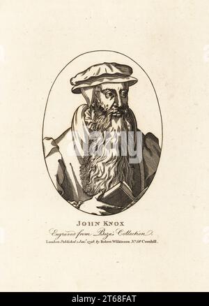 John KNOX (1505-1572), prêtre écossais, chef de la réforme protestante en Écosse. Avec une longue barbe, casquette, capuche et manteau, tenant une Bible. Gravé à partir de la collection de Théodore Beza. Gravure sur cuivre de John Smiths Iconographia Scotica, ou portraits d'illustres personnages d'Écosse, Robert Wilkinson, 58 Cornhill, Londres, 1798. Banque D'Images