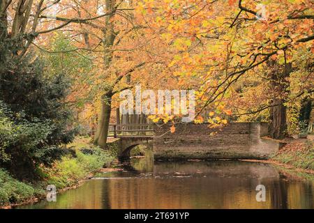 Impressionen von Kloster Dinklage im Herbst Banque D'Images