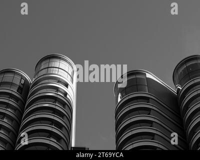 The Corniche, Mixed Use Development, Albert Embankment, South London, Londres, Angleterre, Royaume-Uni, GB. Banque D'Images