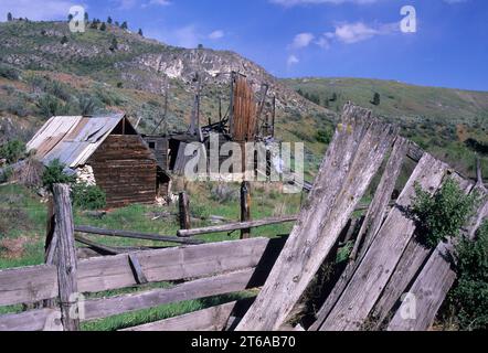 Dépendances du ranch sur North Star Rd, Okanogan County, Washington Banque D'Images