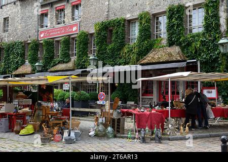 Marché aux puces, Brocante, place St Catherine, Honfleur, Calvados, basse Normandie, Normandie, France, Europe Banque D'Images