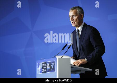 Jens Stoltenberg, Generalsekretaer der NATO, aufgenommen im Rahmen seiner Rede BEI der Eroeffnung der NATO Cyberkonferenz im Auswaertigen AMT à Berlin, 09.11.2023. Berlin Deutschland *** Jens Stoltenberg, secrétaire général de l'OTAN, a enregistré lors de son discours d'ouverture de la Cyber Conférence de l'OTAN au ministère fédéral des Affaires étrangères à Berlin, 09 11 2023 Berlin Allemagne Copyright : xJaninexSchmitz/photothek.dex Credit : Imago/Alamy Live News Banque D'Images