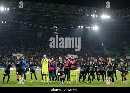 Budapest, Hongrie. 09 novembre 2023. Les joueurs de Genk photographiés après un match de football entre le Hongrois Ferencvarosi TC et l'équipe belge de football KRC Genk, le jeudi 09 novembre 2023 à Budapest, Hongrie, le jour 4 de la phase de groupes de la compétition UEFA Conference League, dans le groupe F. Belga PHOTO NIKOLA KRSTIC crédit: Belga News Agency/Alamy Live News Banque D'Images